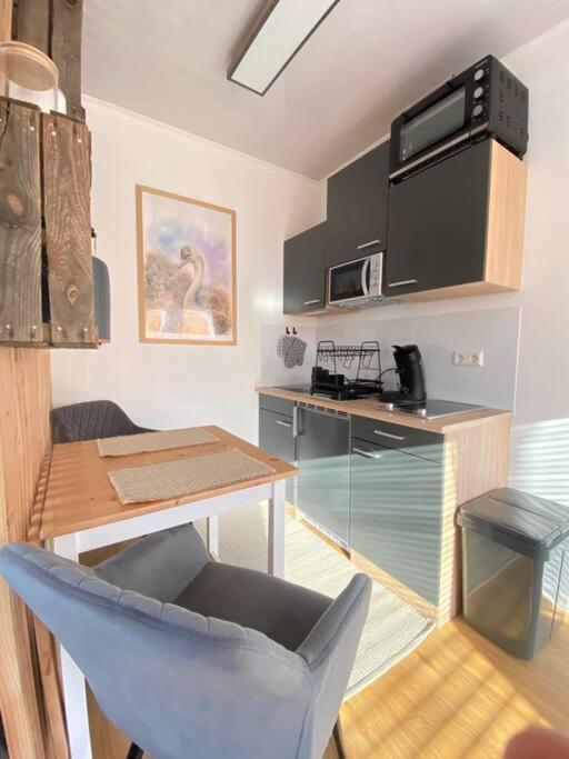 Tiny Haus Straussenblick 2 Hébergement de vacances
